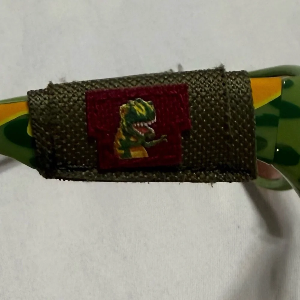 Green Dinosaur Pattern Sunglasses
